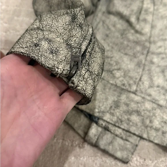 Harley-Davidson‎ Women's Leather Jacket - Distressed Gray - Picture 5 of 12